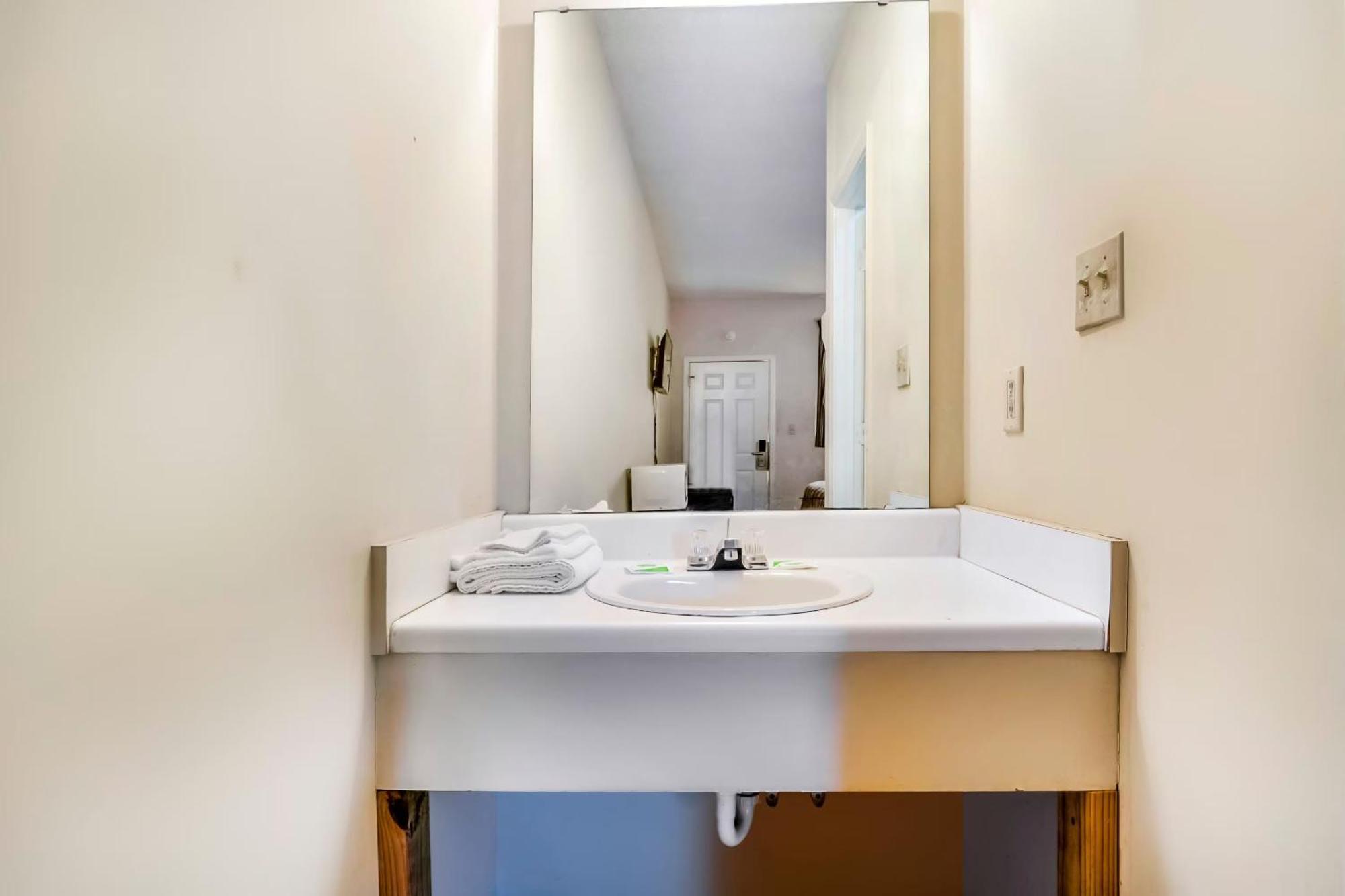 Ruleville Inn By Oyo Esterno foto